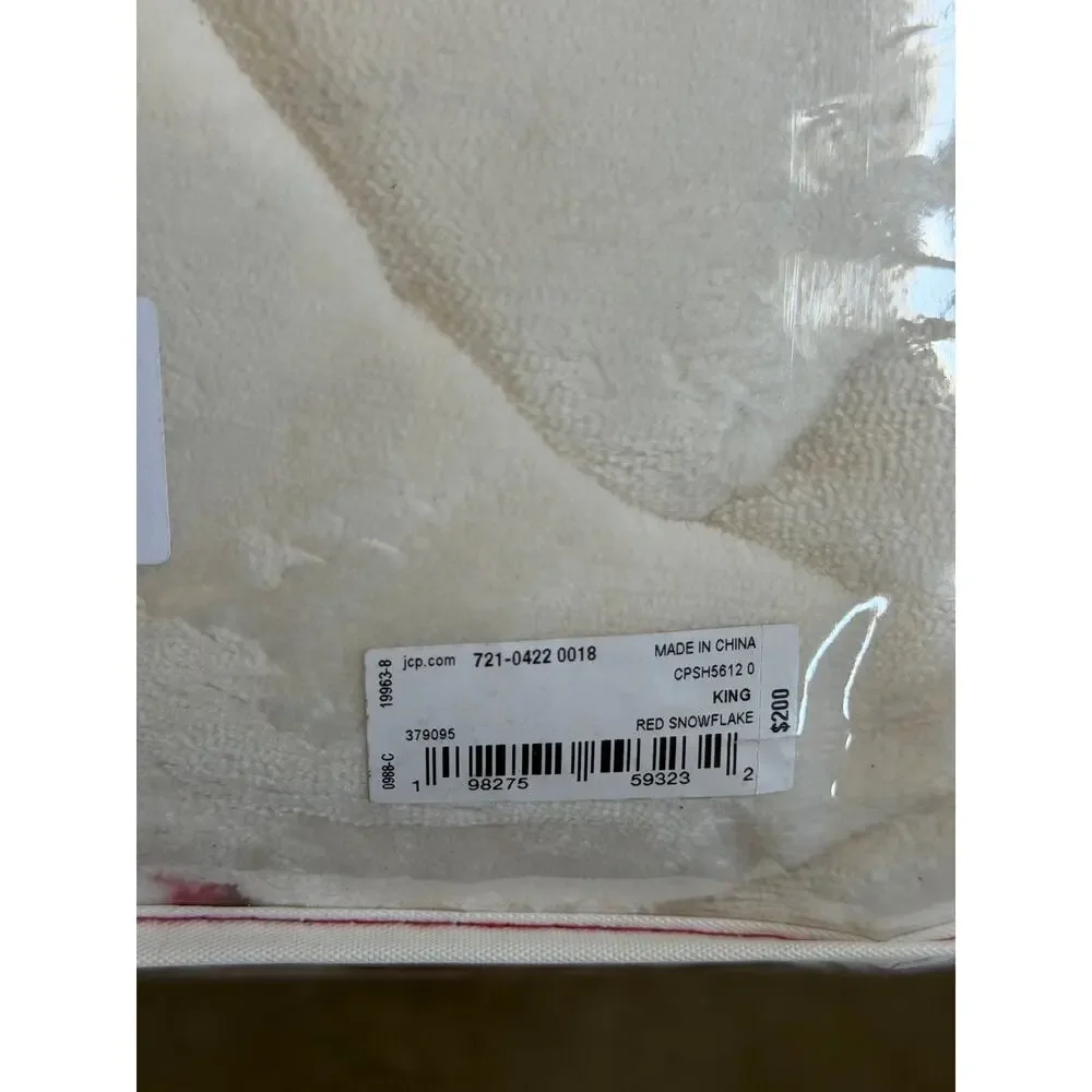 North Pole Trading Co. Reversible Printed Sherpa & Faux Mink Comforter KING Red
